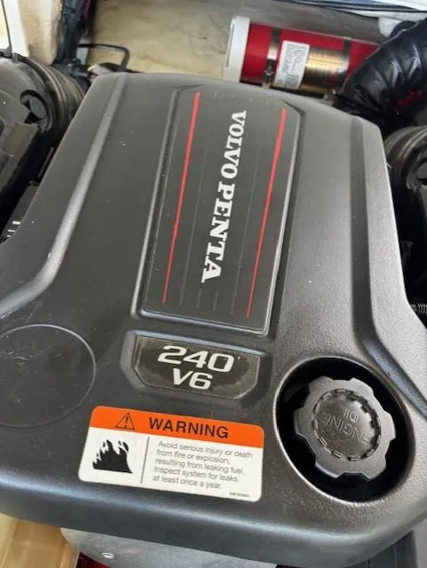 Slide: The Image of Volvo Penta 240 V6 engine in a 2018 Regal 2000 ES Bowrider boat. - 13