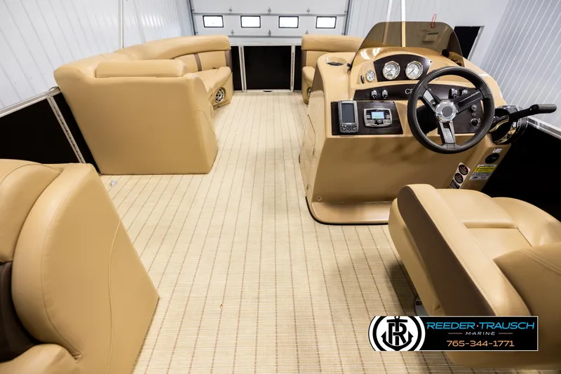 Slide: The Image of Harris Cruiser 220 2017 - 17