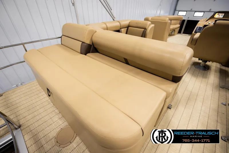 Slide: The Image of Harris Cruiser 220 2017 - 26