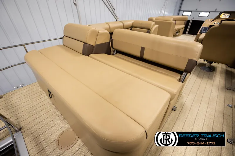 Slide: The Image of Harris Cruiser 220 2017 - 27