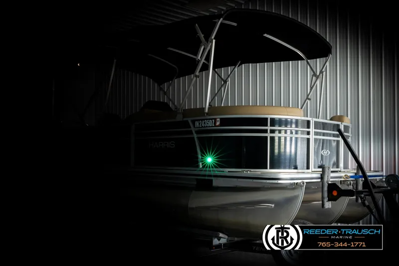 Slide: The Image of Harris Cruiser 220 2017 - 4