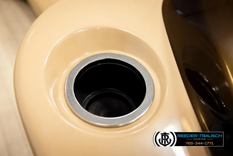 Slide: The Image of Harris Cruiser 220 2017 - 43