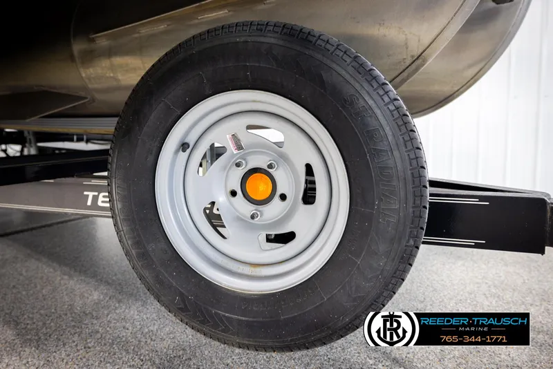 Slide: The Image of Harris Cruiser 220 2017 - 54