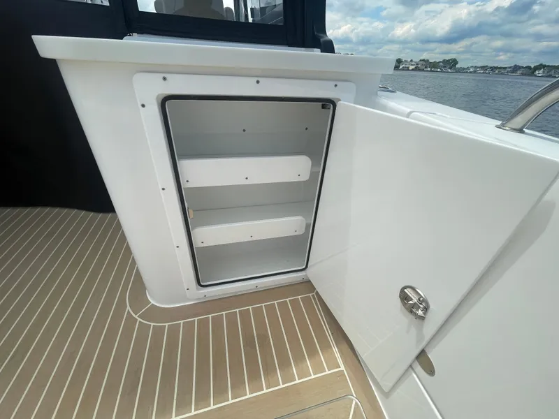 Slide: The Image of MJM 3 2025 - 47