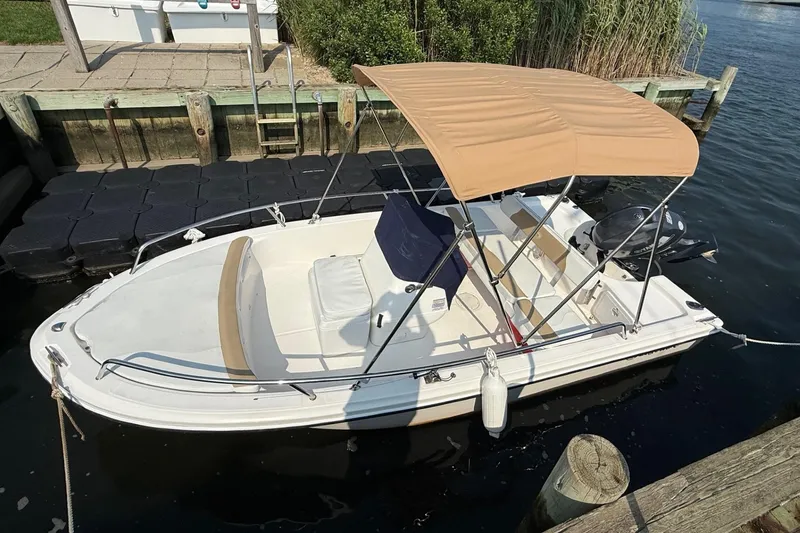 Slide: The Image of Edgewater 158CS 2014 - 2