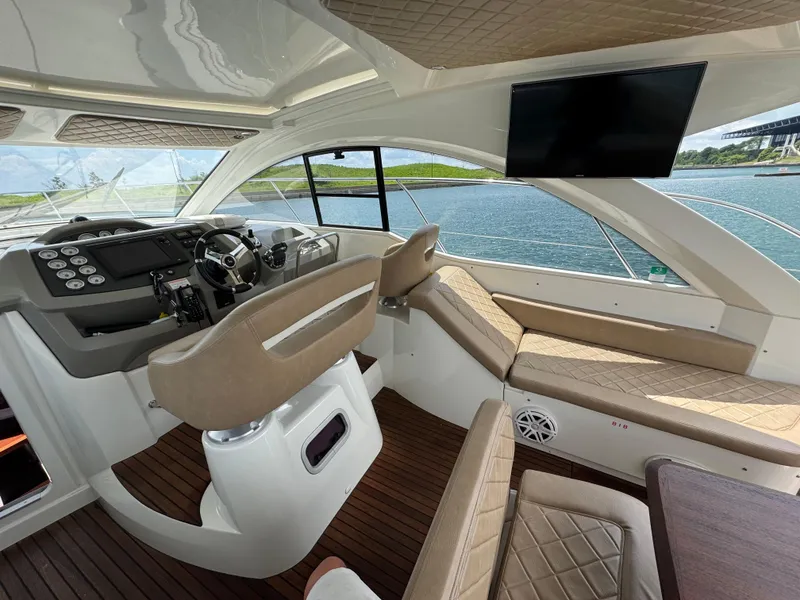 Slide: The Image of Beneteau Gran Turismo 38 2013 - 10