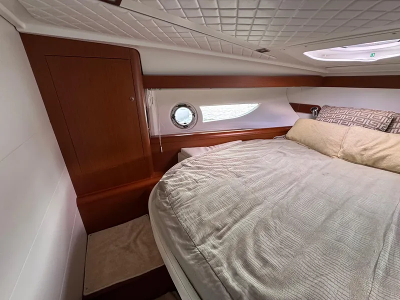 Slide: The Image of Beneteau Gran Turismo 38 2013 - 23