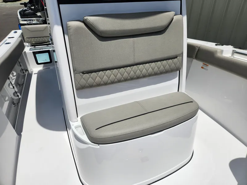 Slide: The Image of Sportsman Heritage 231 Center Console 2026 - 12