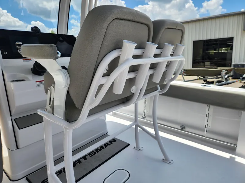 Slide: The Image of Sportsman Heritage 231 Center Console 2026 - 19
