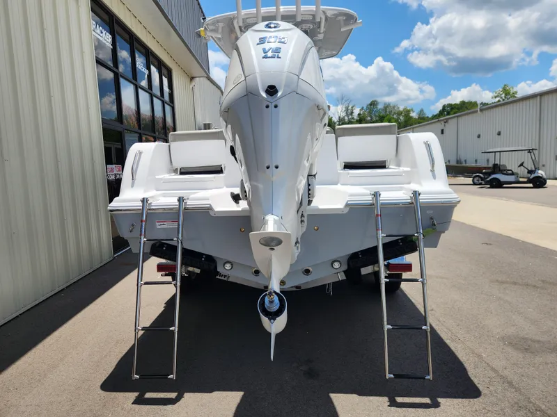 Slide: The Image of Sportsman Heritage 231 Center Console 2026 - 4