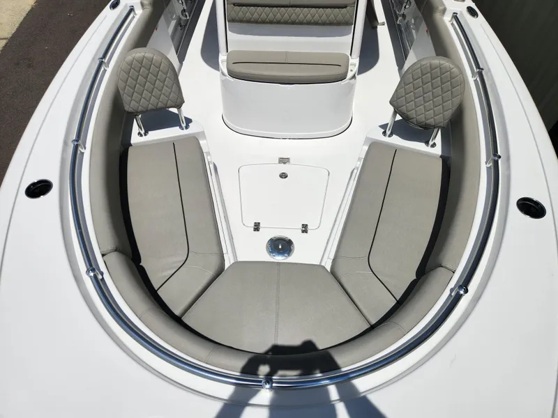 Slide: The Image of Sportsman Heritage 231 Center Console 2026 - 9