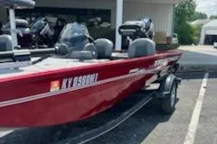 Slide: The Image of Tracker Pro Team 170 TX 2023 - 3