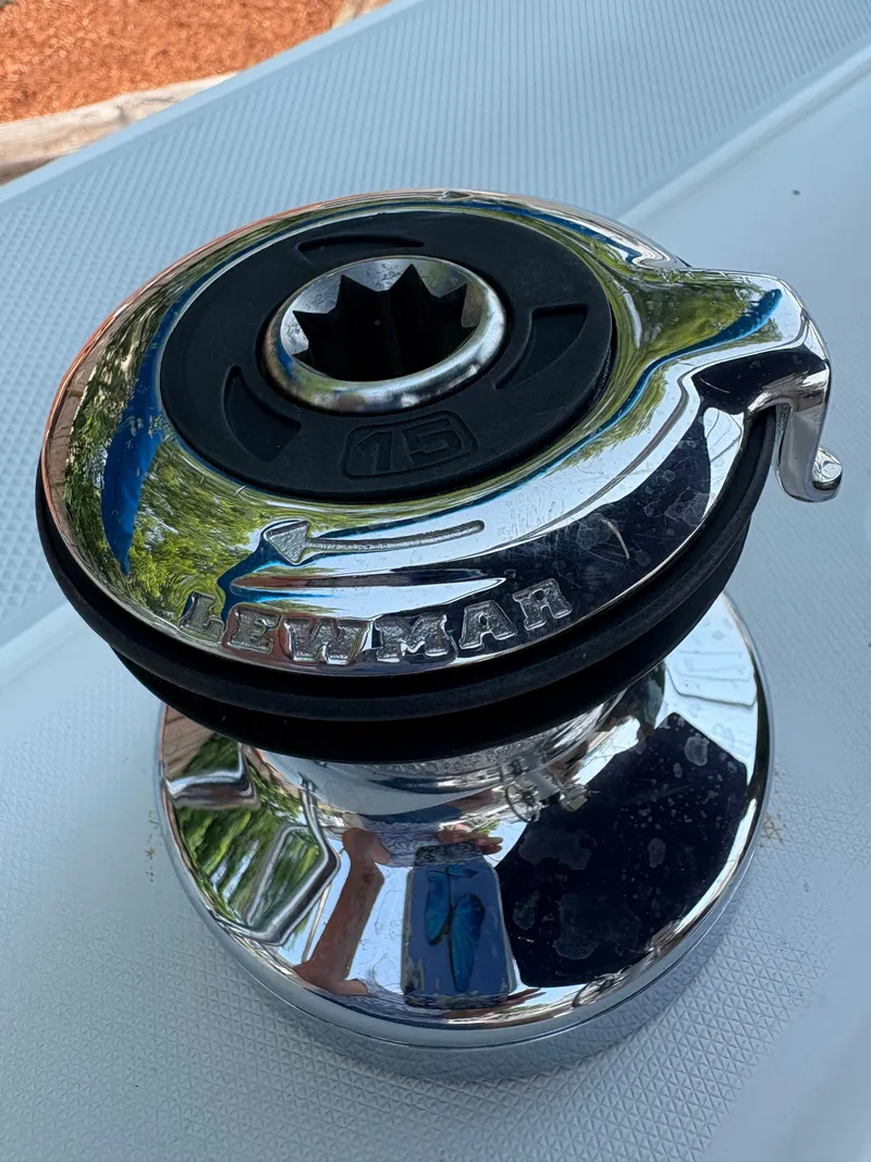 Slide: The Image of Lewmar winch on 1994 Catalina 270 LE sailboat, shiny chrome finish. - 16