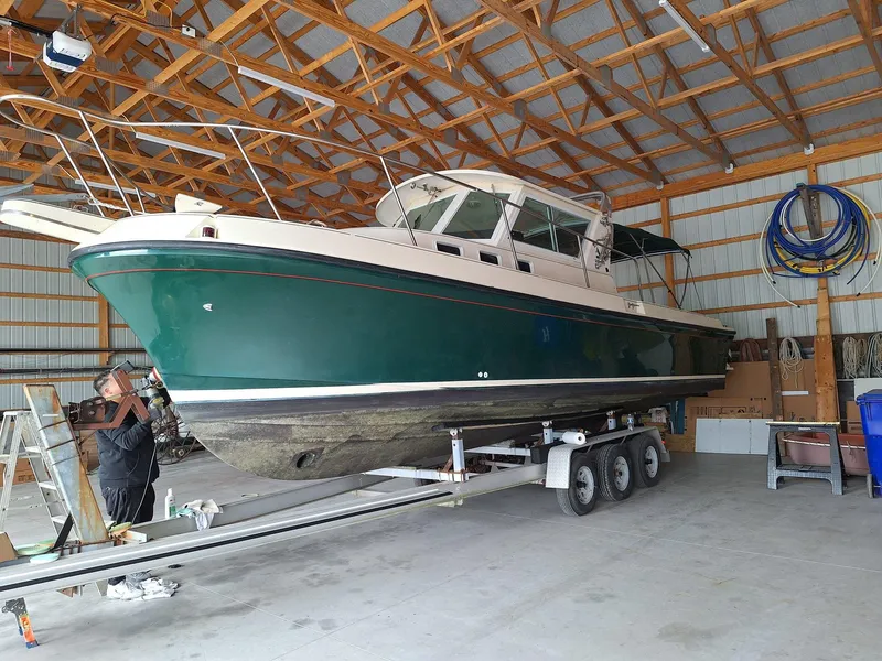 Slide: The Image of on tri axle storage trailer - 25