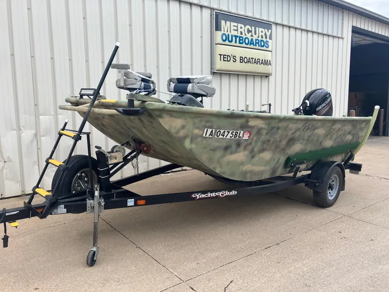 Slide: The Image of 2012 Steven Custom JON EXTRA WIDE boat on trailer at Ted's Boatarama. - 1