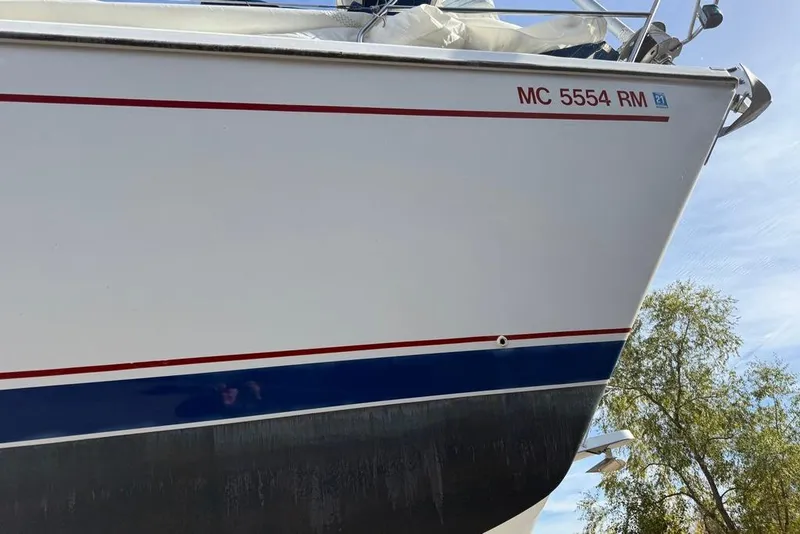 Slide: The Image of CATALINA 42' MK 2 - 21