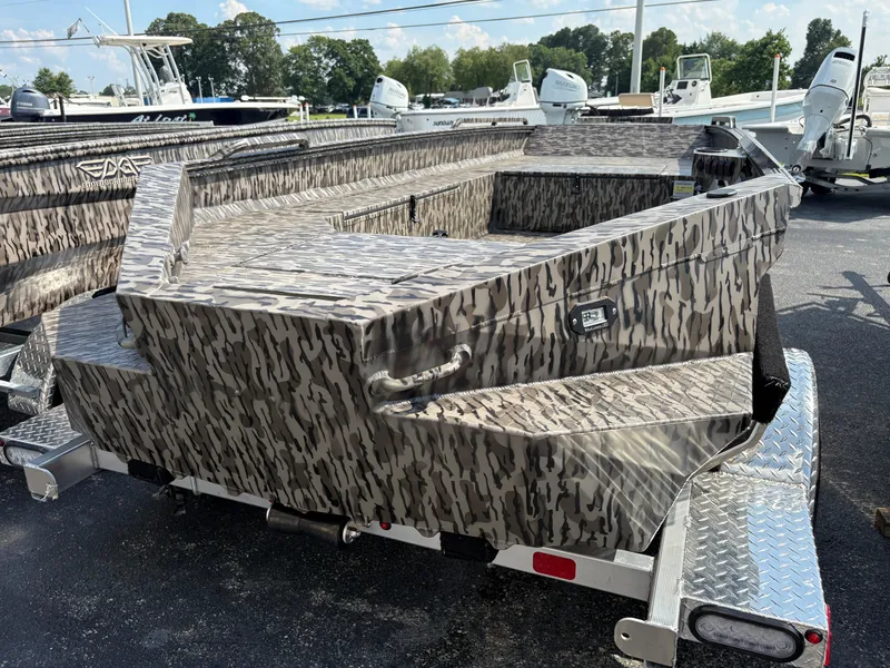 Slide: The Image of Edge Duck Boats 756DB 2025 - 2