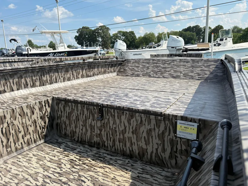 Slide: The Image of Edge Duck Boats 756DB 2025 - 3