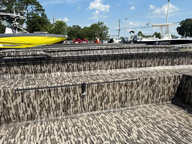 Slide: The Image of Edge Duck Boats 756DB 2025 - 4