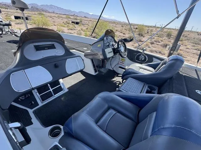 Slide: The Image of Ranger Z520 2009 - 9