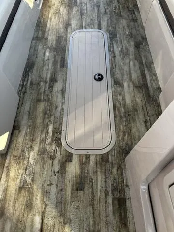 Slide: The Image of Crest Caribbean LX 250 SLRC CP3 2024 - 11