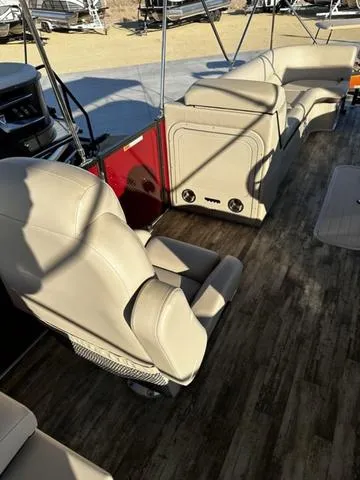 Slide: The Image of Crest Caribbean LX 250 SLRC CP3 2024 - 15