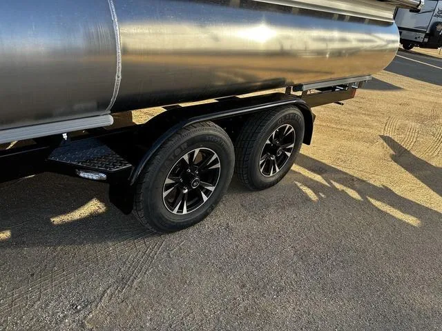 Slide: The Image of Crest Caribbean RS 250 SLRC CP3 2024 - 30