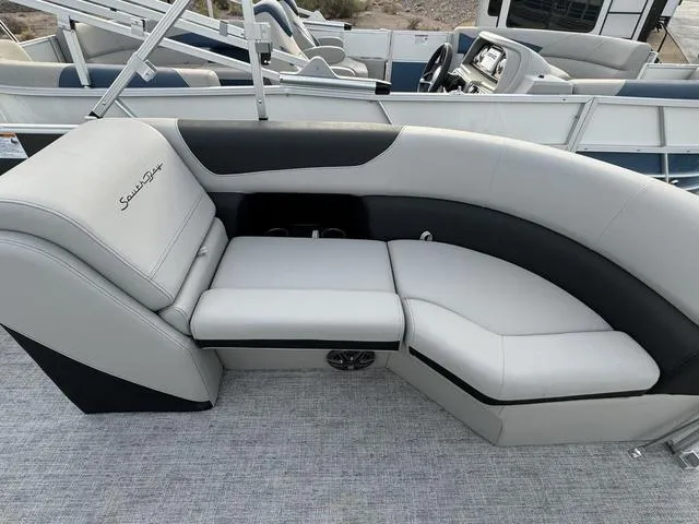 Slide: The Image of South Bay 224RS LE 2.75 2025 - 7