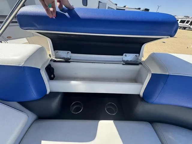 Slide: The Image of Berkshire 23RFX STS 2022 - 15