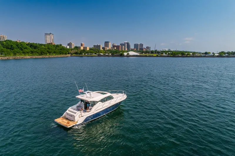 Slide: The Image of Tiara C44 Coupe 2017 - 111