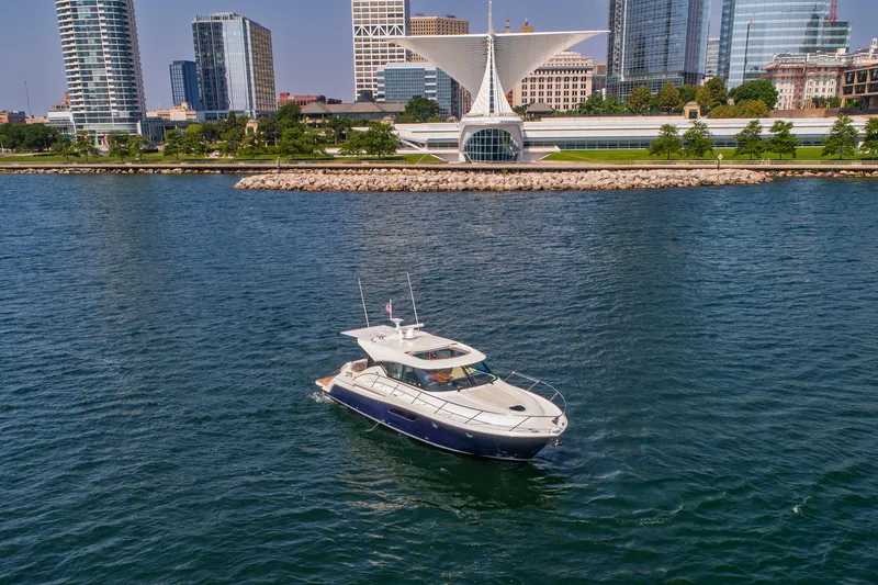 Slide: The Image of Tiara C44 Coupe 2017 - 118