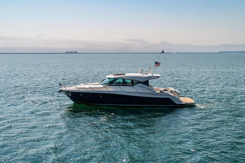 Slide: The Image of Tiara C44 Coupe 2017 - 125