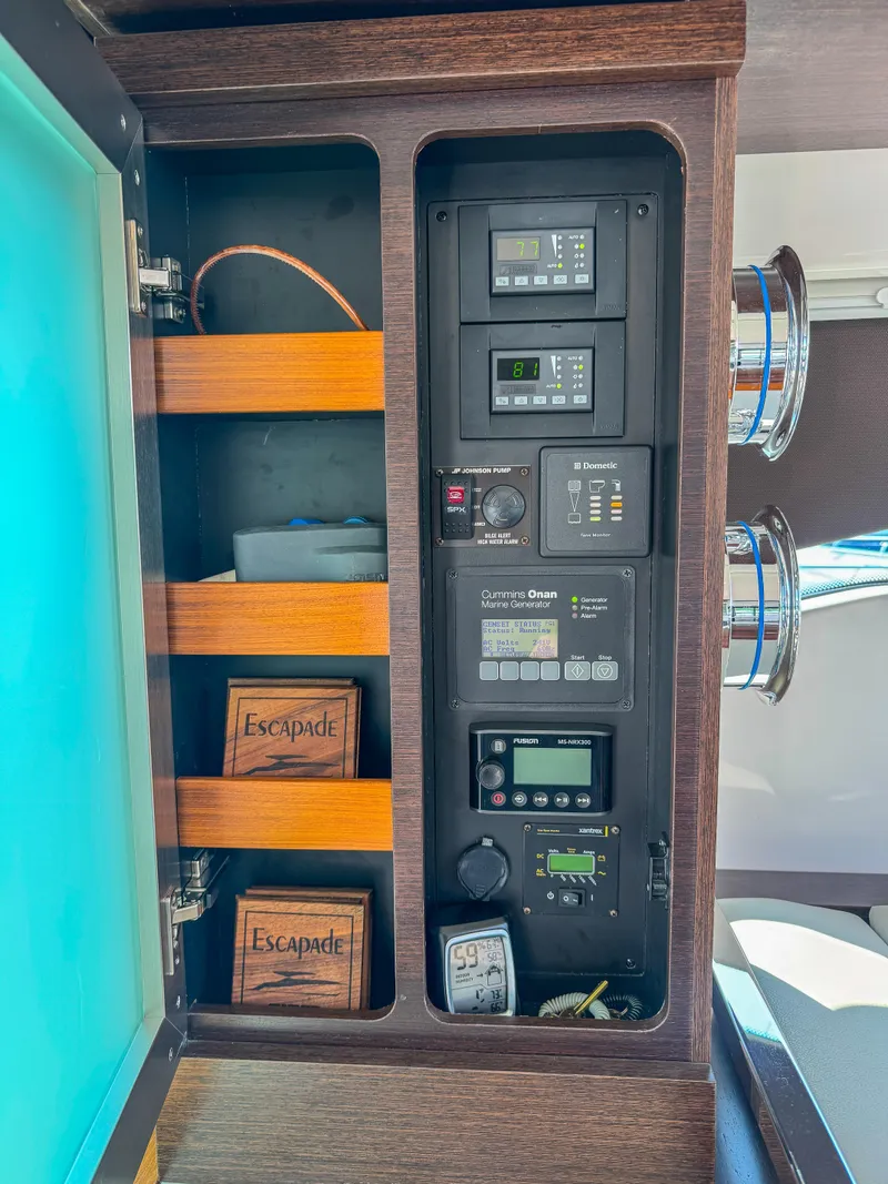 Slide: The Image of Tiara C44 Coupe 2017 - 132