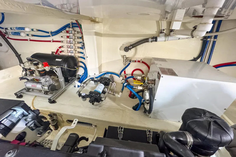 Slide: The Image of Tiara C44 Coupe 2017 - 144