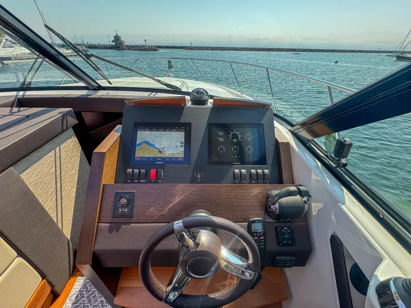 Slide: The Image of Tiara C44 Coupe 2017 - 59