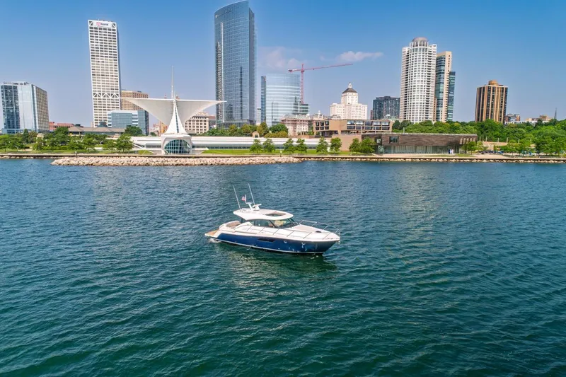 Slide: The Image of Tiara C44 Coupe 2017 - 87