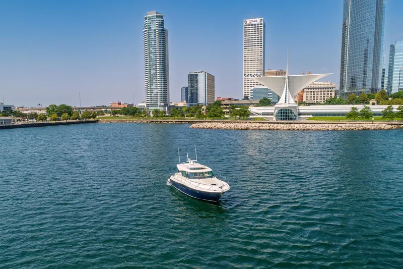 Slide: The Image of Tiara C44 Coupe 2017 - 90