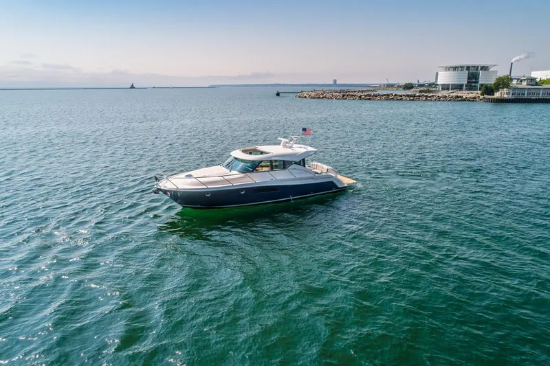 Slide: The Image of Tiara C44 Coupe 2017 - 97