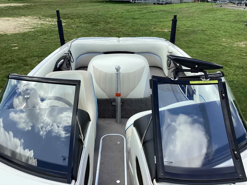 Slide: The Image of Malibu Response TXi 2012 - 10