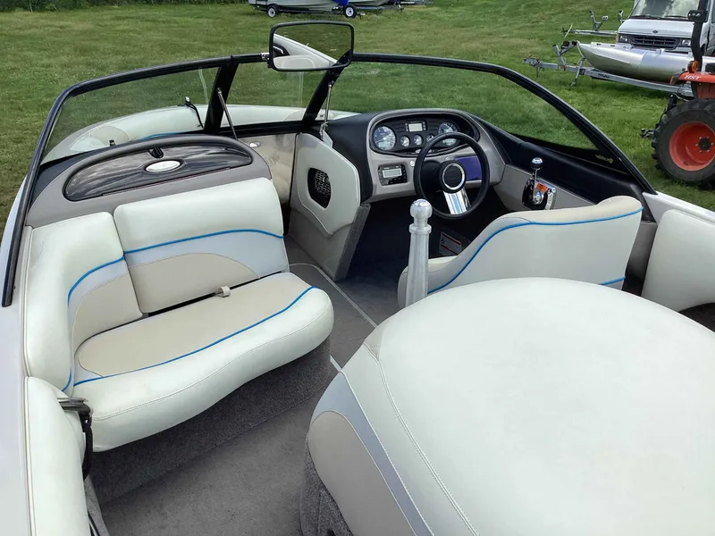 Slide: The Image of Malibu Response TXi 2012 - 6