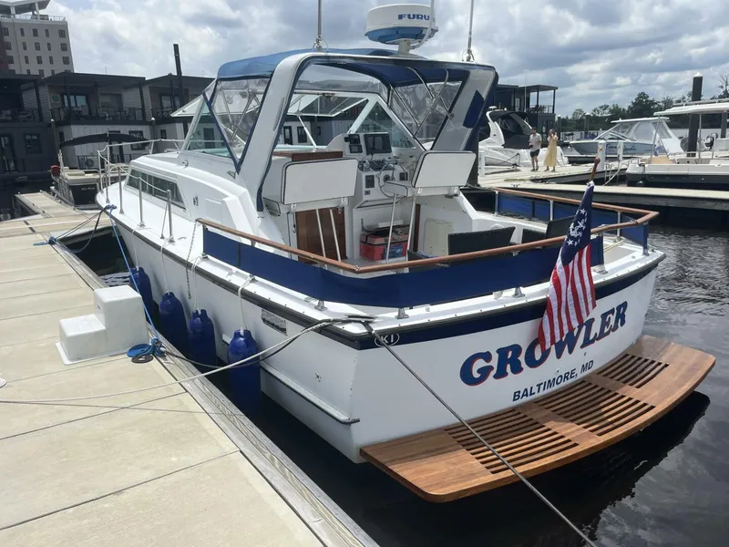 Slide: The Image of Hatteras Coastal Cruiser 1971 - 4