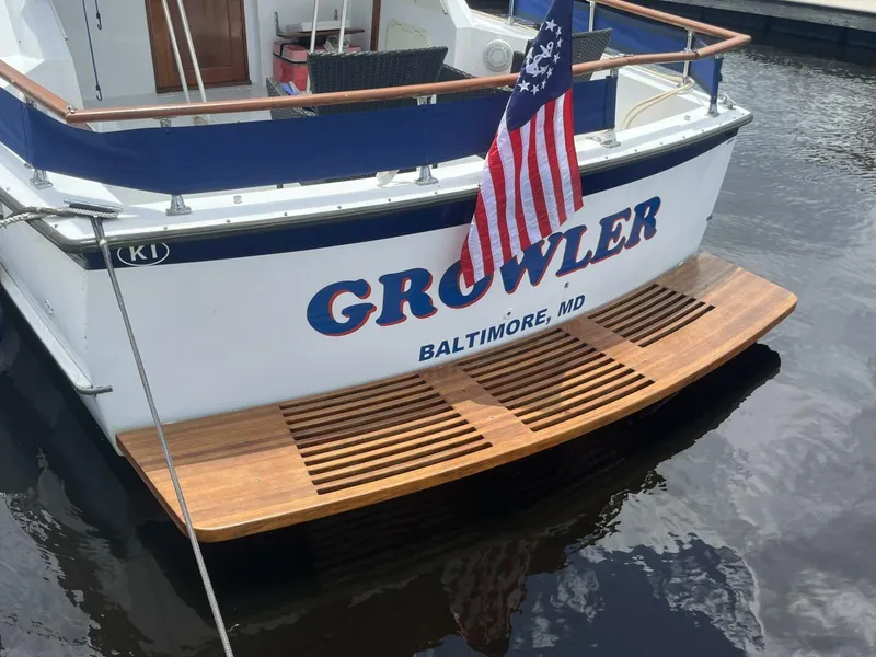 Slide: The Image of Hatteras Coastal Cruiser 1971 - 5