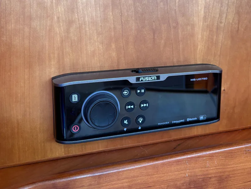 Slide: The Image of Sabreline 386 2006 - 32