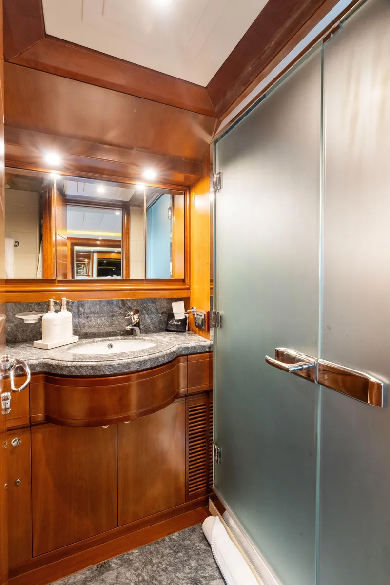 Slide: The Image of Ferretti 112 Custom Line 2004 - 54