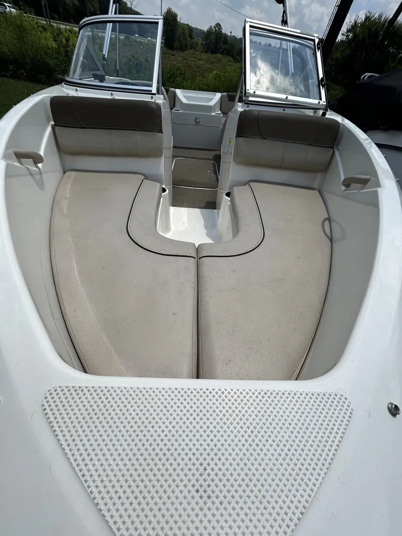 Slide: The Image of Bayliner 175 2015 - 4