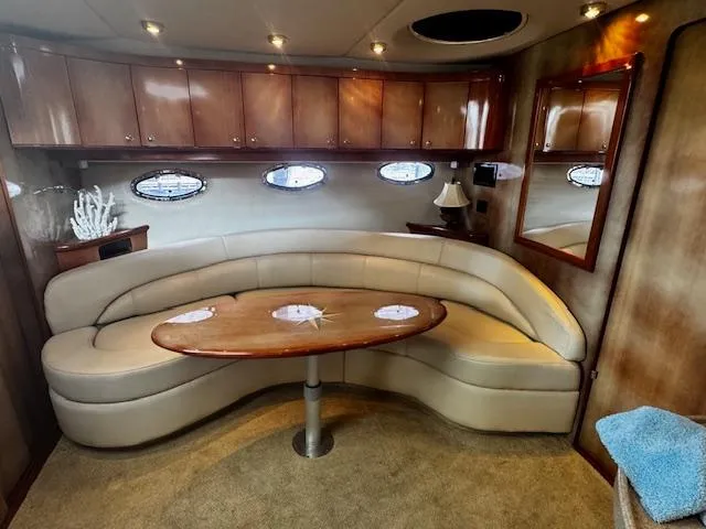 Slide: The Image of Regal Commodore 4260 2004 - 50