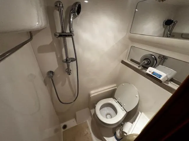 Slide: The Image of Regal Commodore 4260 2004 - 54