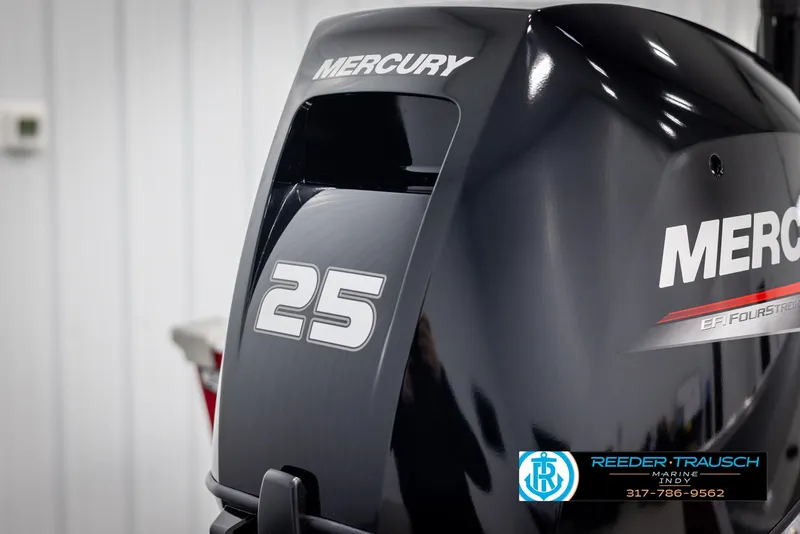 Slide: The Image of Mercury 25 EFI FourStroke outboard motor on Lund 1600 Fury Heritage Edition, 2025 model. - 24