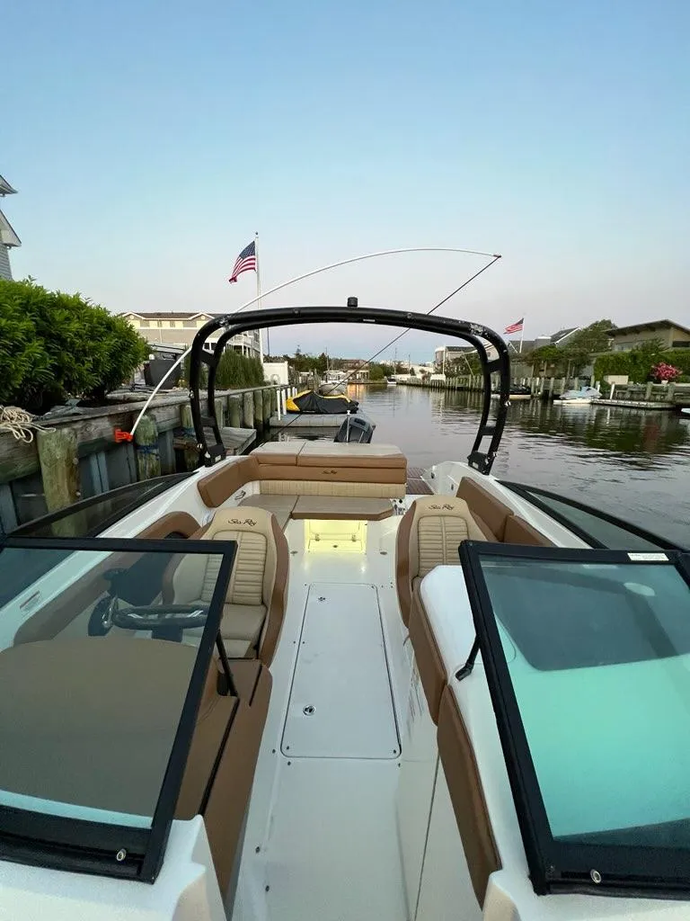 Slide: The Image of Sea Ray SPX 230 Outboard 2018 - 1