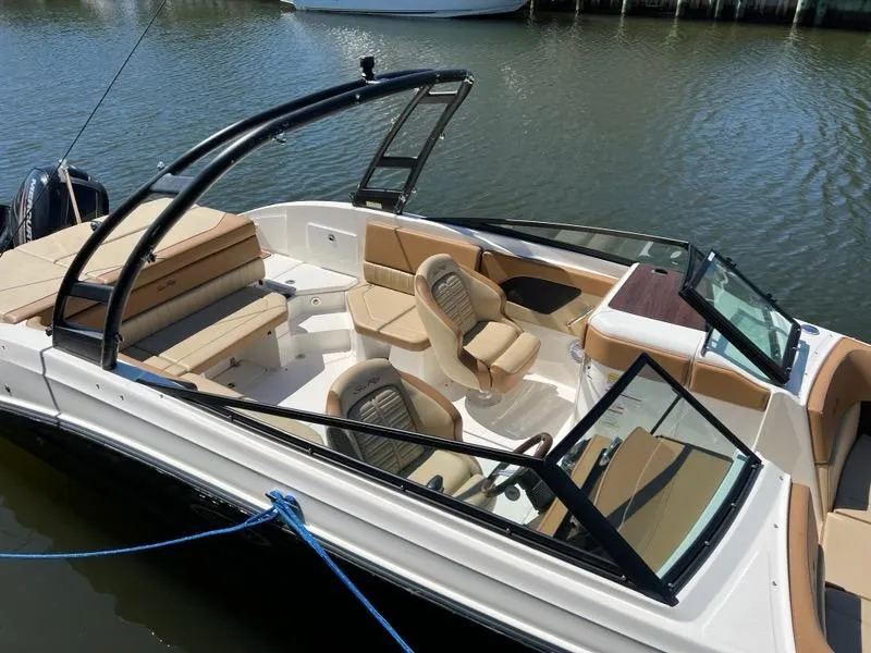 Slide: The Image of Sea Ray SPX 230 Outboard 2018 - 3